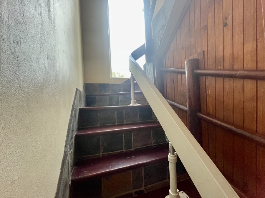 3 Bedroom Property for Sale in Country Club Western Cape